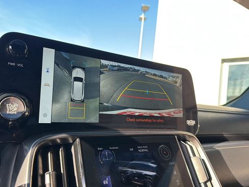 Used 2024 Lexus LX 600 F Sport image 23