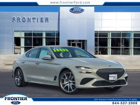Used 2024 Genesis G70 2.5T image 1