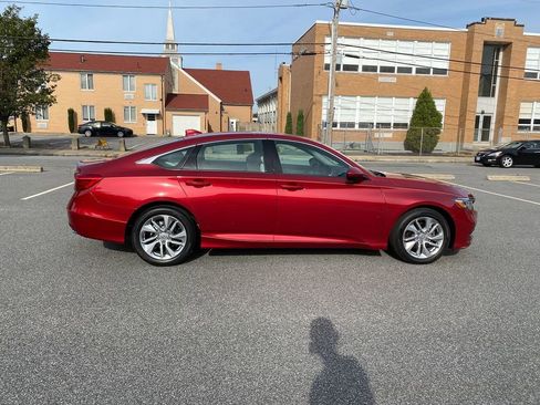 Used 2019 Honda Accord LX image 4