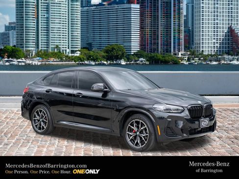 Used 2024 BMW X4 M40i AWD/4WD image 3