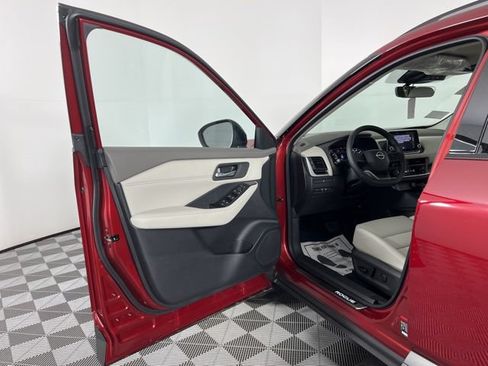 New 2026 Nissan Rogue Dark Armor FWD image 17