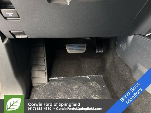 New 2025 Ford Bronco Badlands image 14