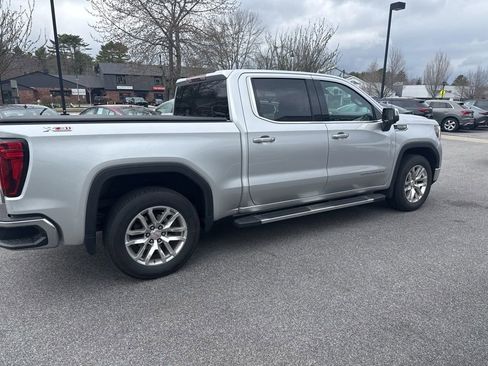 Used 2021 GMC Sierra 1500 SLT AWD/4WD image 9