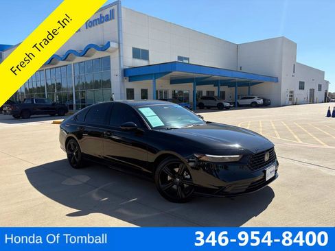 Certified 2025 Honda Accord Sport image 1