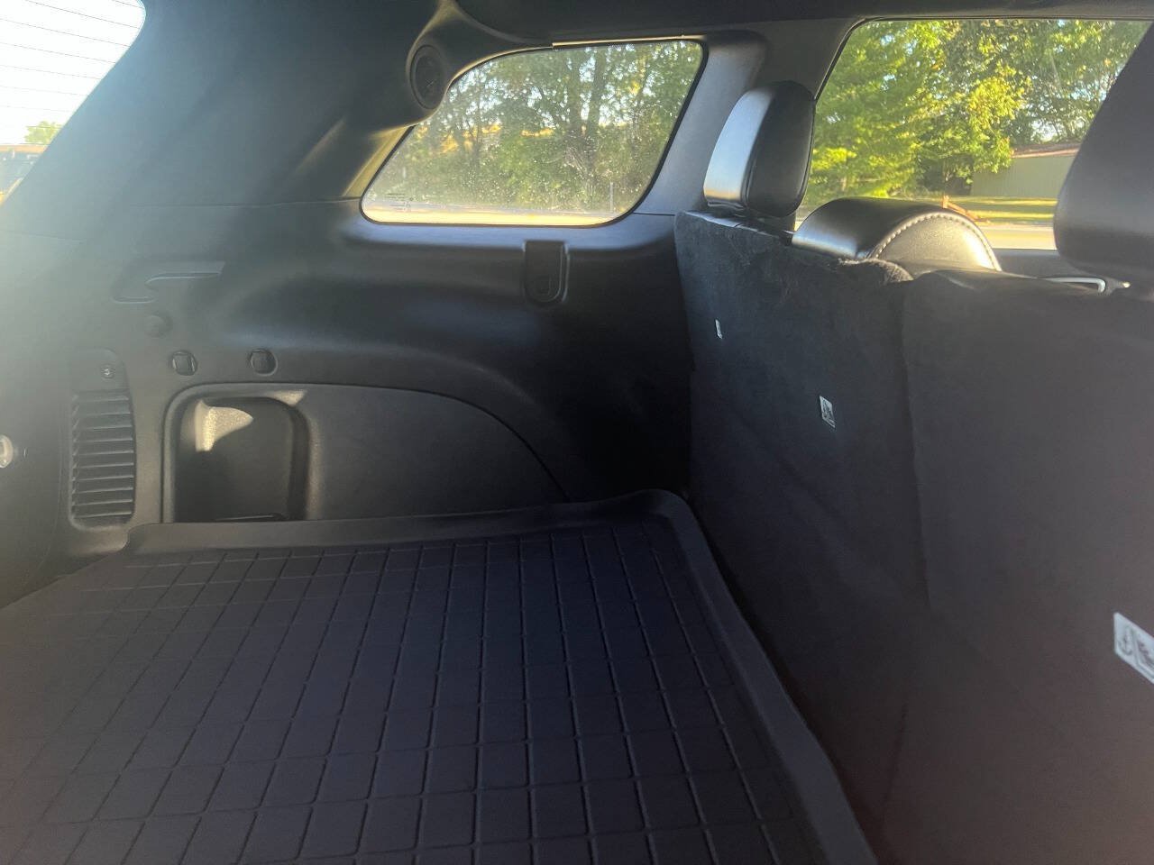 Used 2021 Jeep Grand Cherokee Laredo X RWD image 14