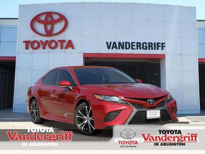Used 2020 Toyota Camry SE w/ Convenience Package