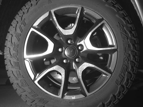 Used 2025 Jeep Compass Trailhawk AWD/4WD image 15