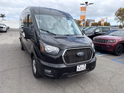 Used 2024 Ford Transit 350 XLT RWD image 5