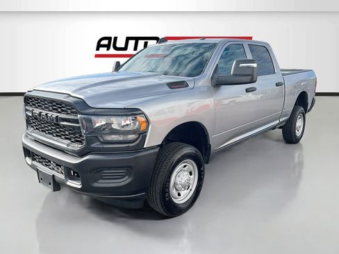 Used 2024 RAM 2500 Tradesman AWD/4WD image 3