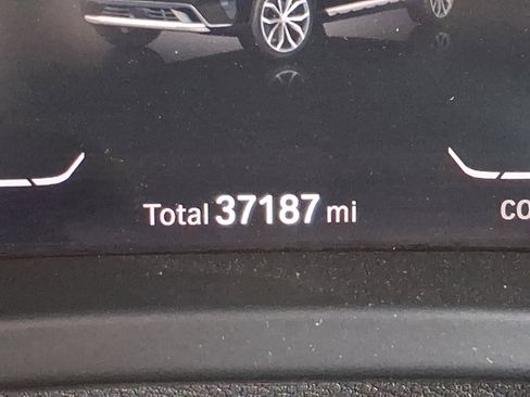 Used 2023 BMW X3 xDrive30i w/ Convenience Package image 19