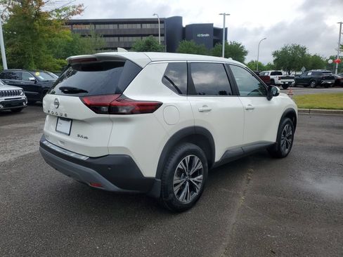 Certified 2023 Nissan Rogue SV AWD/4WD image 4