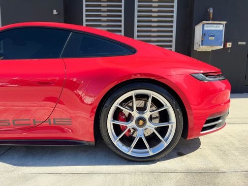 Used 2020 Porsche 911 Carrera S RWD image 19
