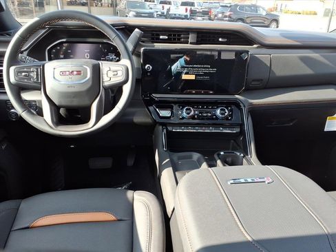 New 2026 GMC Sierra 2500 AT4 w/ AT4 Premium Plus Package image 9