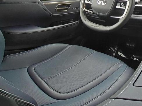 New 2027 INFINITI QX80 Sensory AWD/4WD image 21