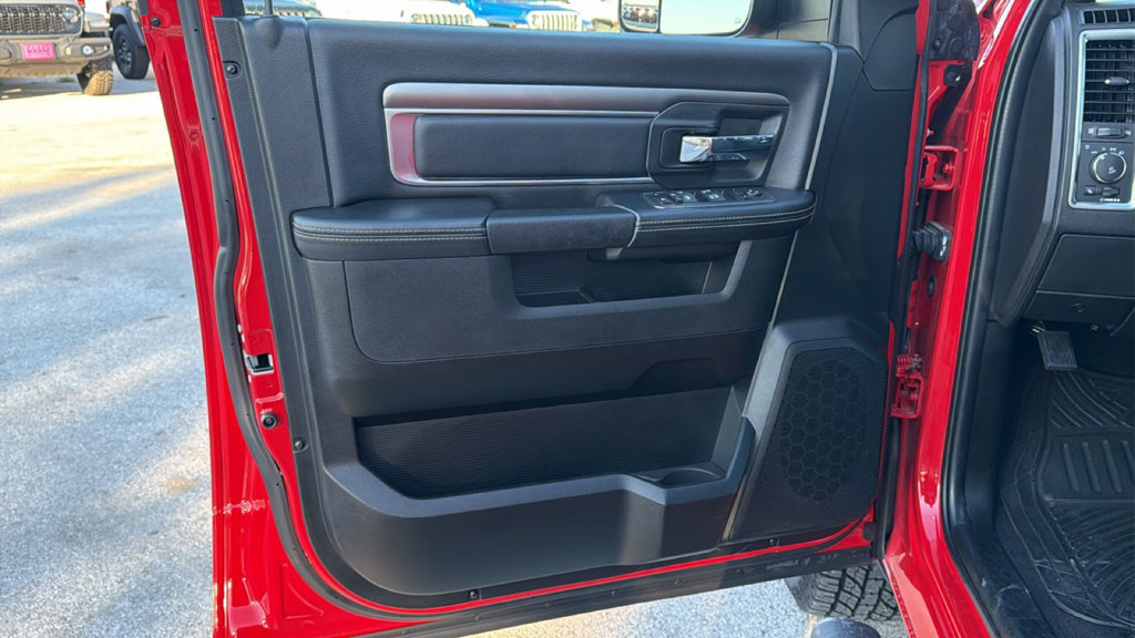 Used 2024 RAM 1500 Warlock w/ Trailer & Traction Group AWD/4WD image 12