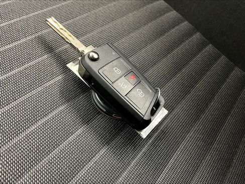 Used 2026 Volkswagen Jetta S FWD image 13