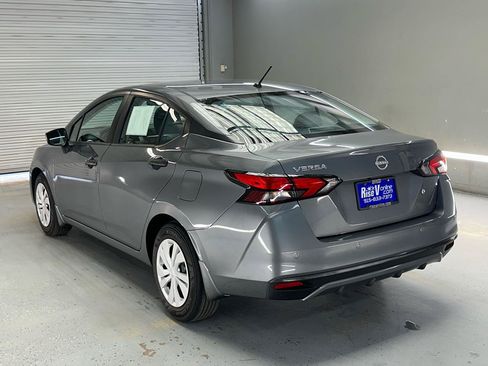 Used 2025 Nissan Versa S w/ Trunk Package FWD image 7