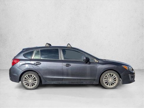 Used 2012 Subaru Impreza 2.0i Premium image 3