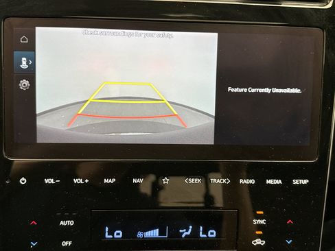 Used 2024 Hyundai Santa Cruz Night AWD/4WD image 16