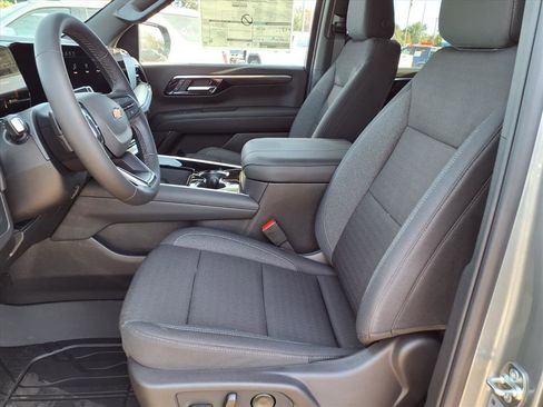 New 2026 Chevrolet Tahoe LS image 12