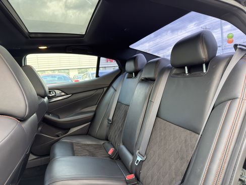 Used 2019 Nissan Maxima SR w/ Premium Package image 29