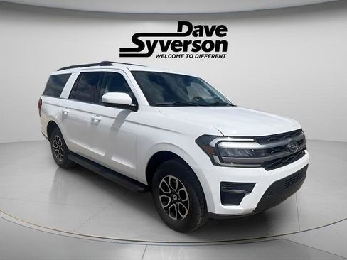 Used 2024 Ford Expedition Max XLT AWD/4WD image 3