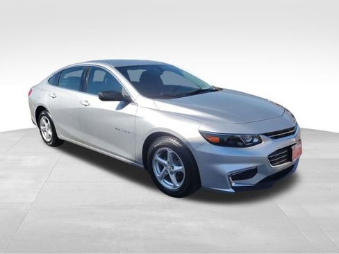 Used 2018 Chevrolet Malibu LS image 8