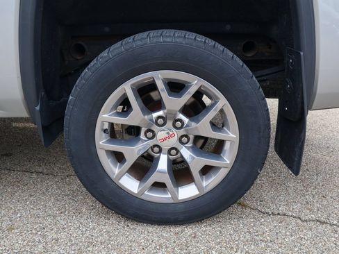 Used 2018 GMC Sierra 1500 SLT AWD/4WD image 30