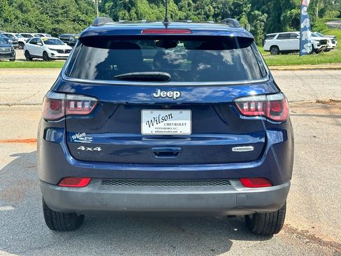 Used 2019 Jeep Compass Latitude AWD/4WD image 3