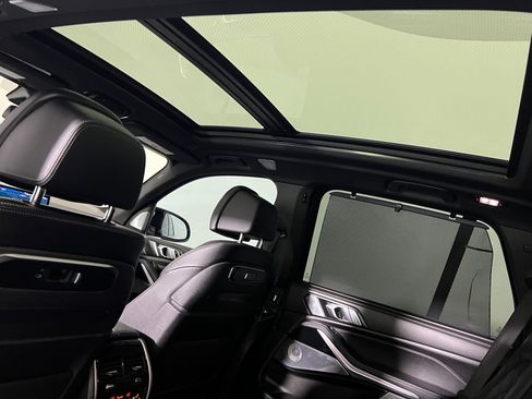 Used 2024 BMW X5 M60i w/ Executive Package image 34