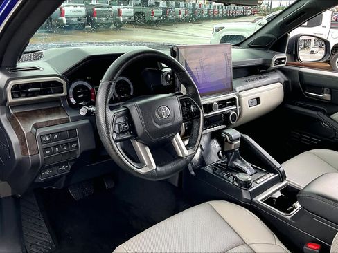 Certified 2024 Toyota Tacoma Limited w/ Limited Package (LT) image 17