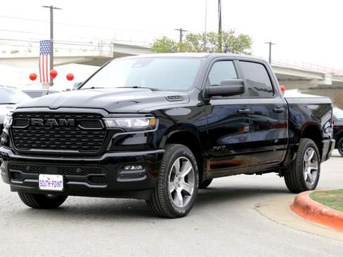 New 2026 RAM 1500 Express image 7