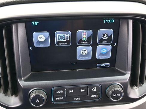 Used 2018 Chevrolet Colorado LT w/ Redline Special Edition AWD/4WD image 23