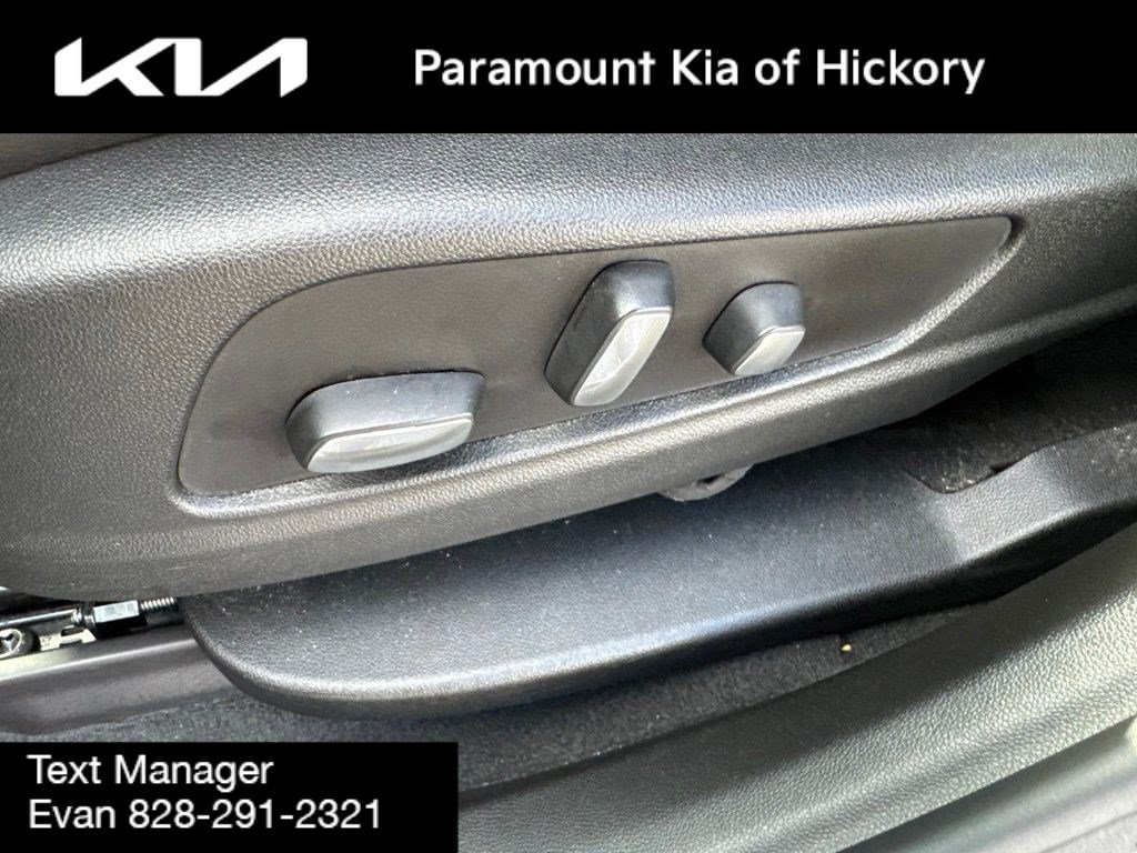Used 2020 Cadillac XT6 Sport AWD/4WD image 21