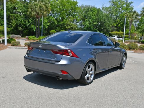 Used 2014 Lexus IS 350 w/ Navigation Package RWD image 3
