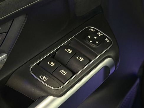 Certified 2023 Mercedes-Benz GLB 35 AMG 4MATIC image 23