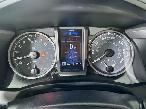 Used 2020 Toyota Tacoma TRD Sport RWD image 24