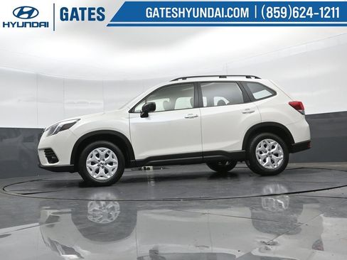 Used 2023 Subaru Forester image 45