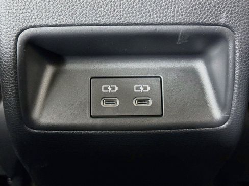Used 2024 Toyota Corolla LE FWD image 33