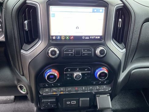 Used 2020 GMC Sierra 1500 Denali w/ Denali Ultimate Package image 9