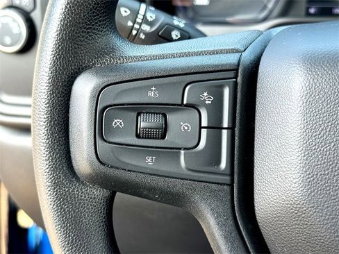 Used 2022 Chevrolet Silverado 1500 Custom image 15