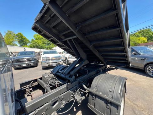 Used 2012 Ford F550 4x4 Regular Cab Super Duty w/ PWR Equipment Group image 32