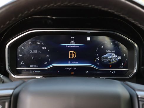 Used 2023 Chevrolet Silverado 1500 High Country w/ Technology Package image 20