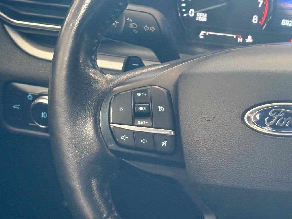Used 2020 Ford Explorer XLT w/ Equipment Group 202A AWD/4WD image 23