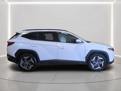 Used 2023 Hyundai Tucson Limited AWD/4WD image 6