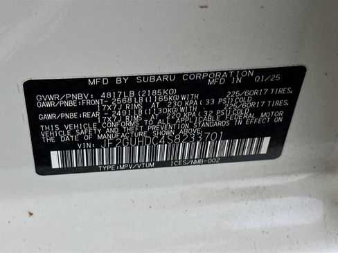 Used 2025 Subaru Crosstrek 2.0i Premium AWD/4WD image 12