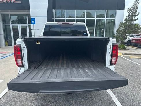 Used 2021 GMC Sierra 1500 Elevation w/ Preferred Package AWD/4WD image 11