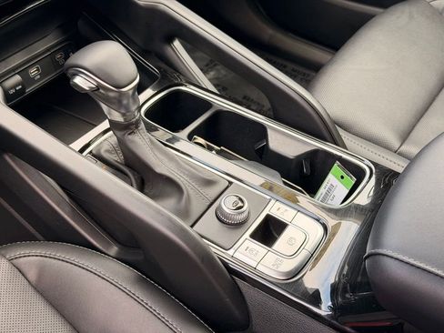 Used 2023 Kia Telluride S FWD image 20