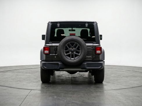 Used 2025 Jeep Wrangler Unlimited Sport AWD/4WD image 7