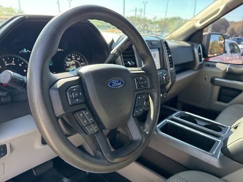 Used 2019 Ford F150 XLT image 33